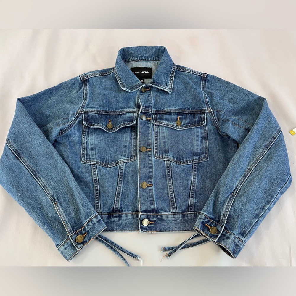 Fashion Nova Coat Womens Size M Blue Jean‎ Jacket Long Sleeves